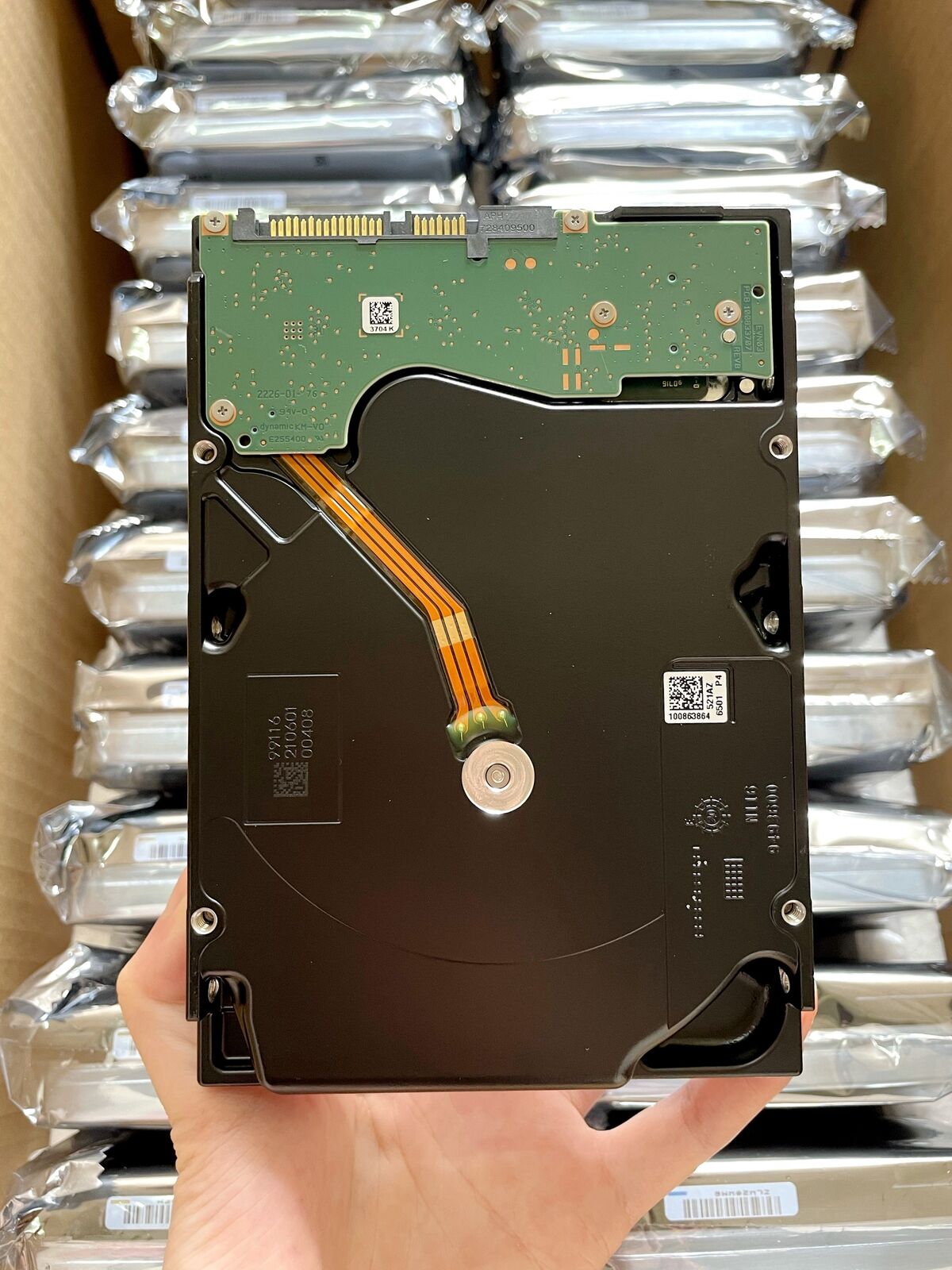 ST12000NM001G Seagate Exos 12TB 3.5 X16 256M Enterprise Internal SATA Hard Drive