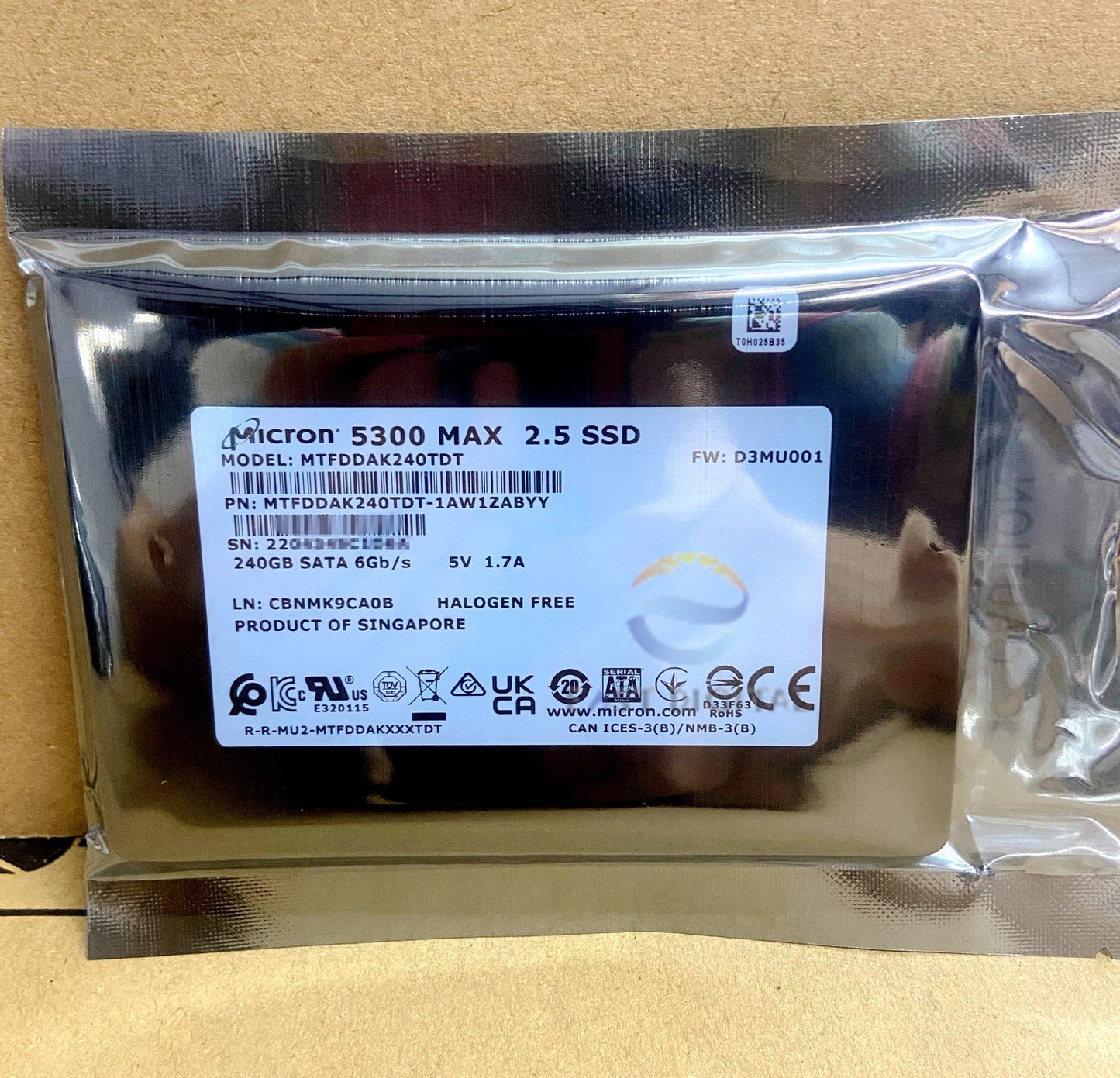 Micron 5300 MAX MTFDDAK240TDT 240GB 2.5" 6Gb/s SATA MTFDDAK240TDT-1AW1ZABYY SSD