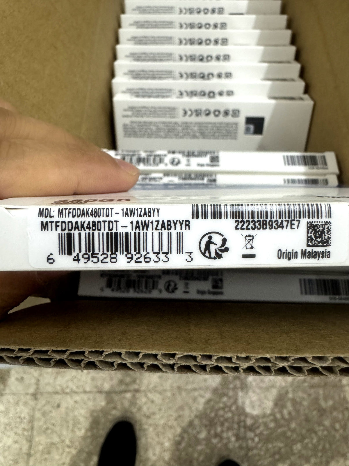 Micron 5300 MAX MTFDDAK480TDT 480GB 6Gbs 1AW1ZABYY SATA 2.5in Solid State Drive