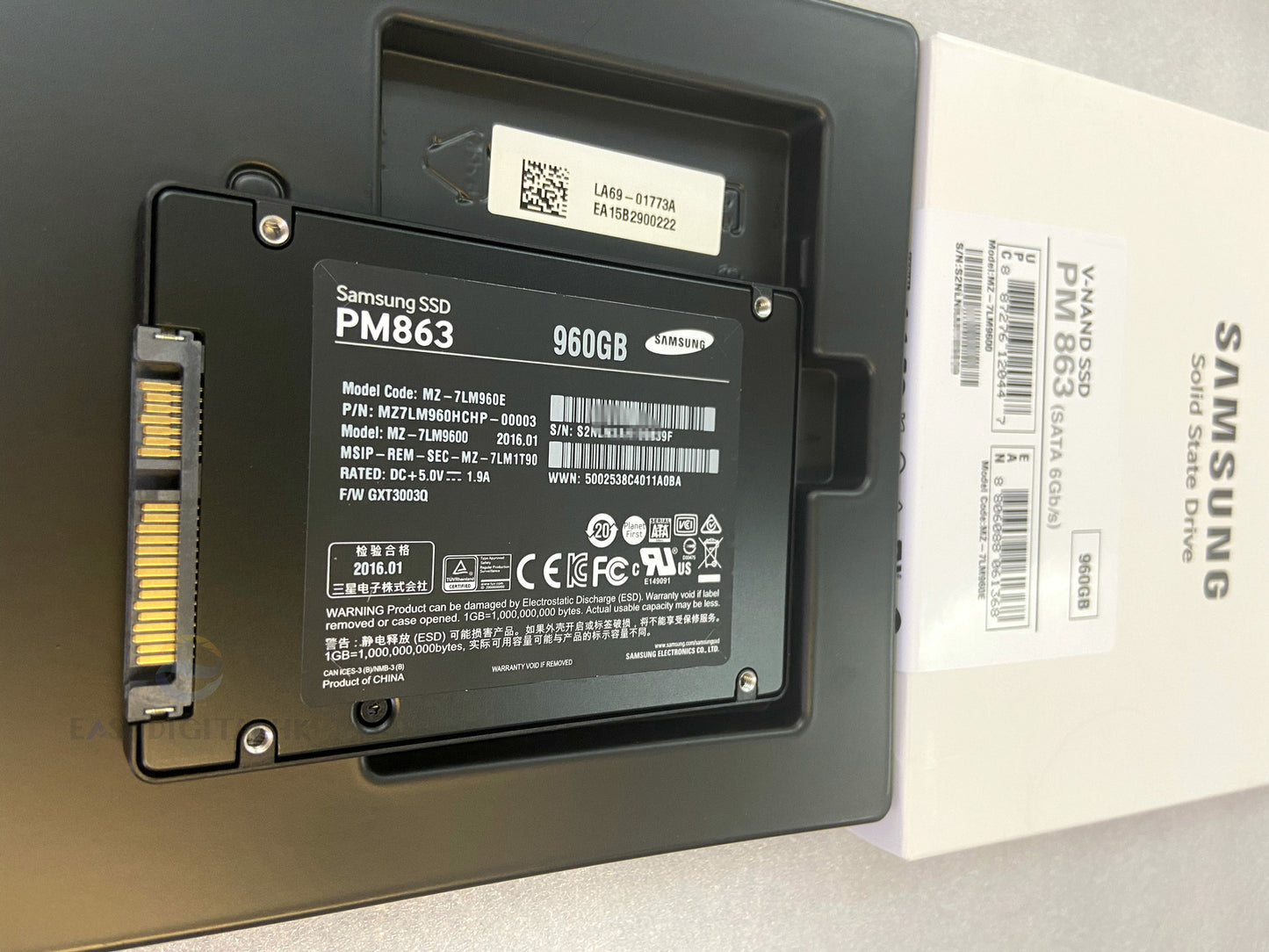 Samsung PM863 960GB ProSeries SSD 2.5" SATA Solid State Drive MZ-7LM9600 03D6WK