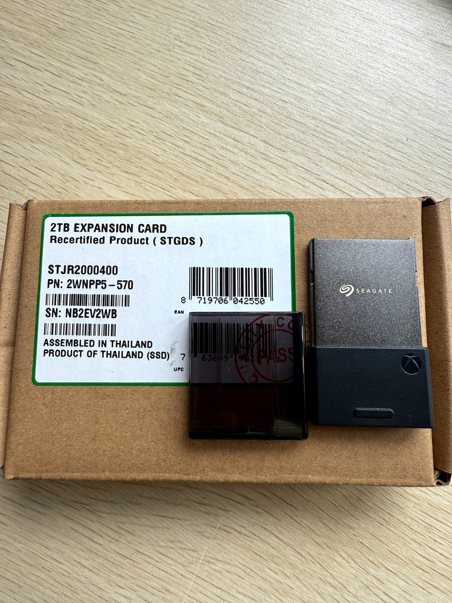Seagate STJR2000400 2TB Storage Expansion Card for Xbox Series X/S SSD