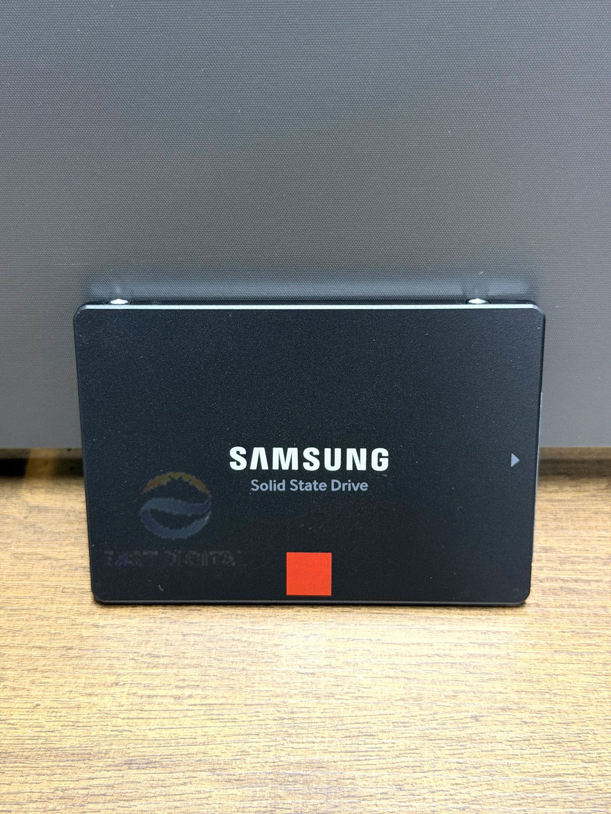 Samsung MZ-76P2T0 860 PRO 2TB 2.5'' SATA 6Gbs MZ7KH2T0HAJR Solid State Drive New