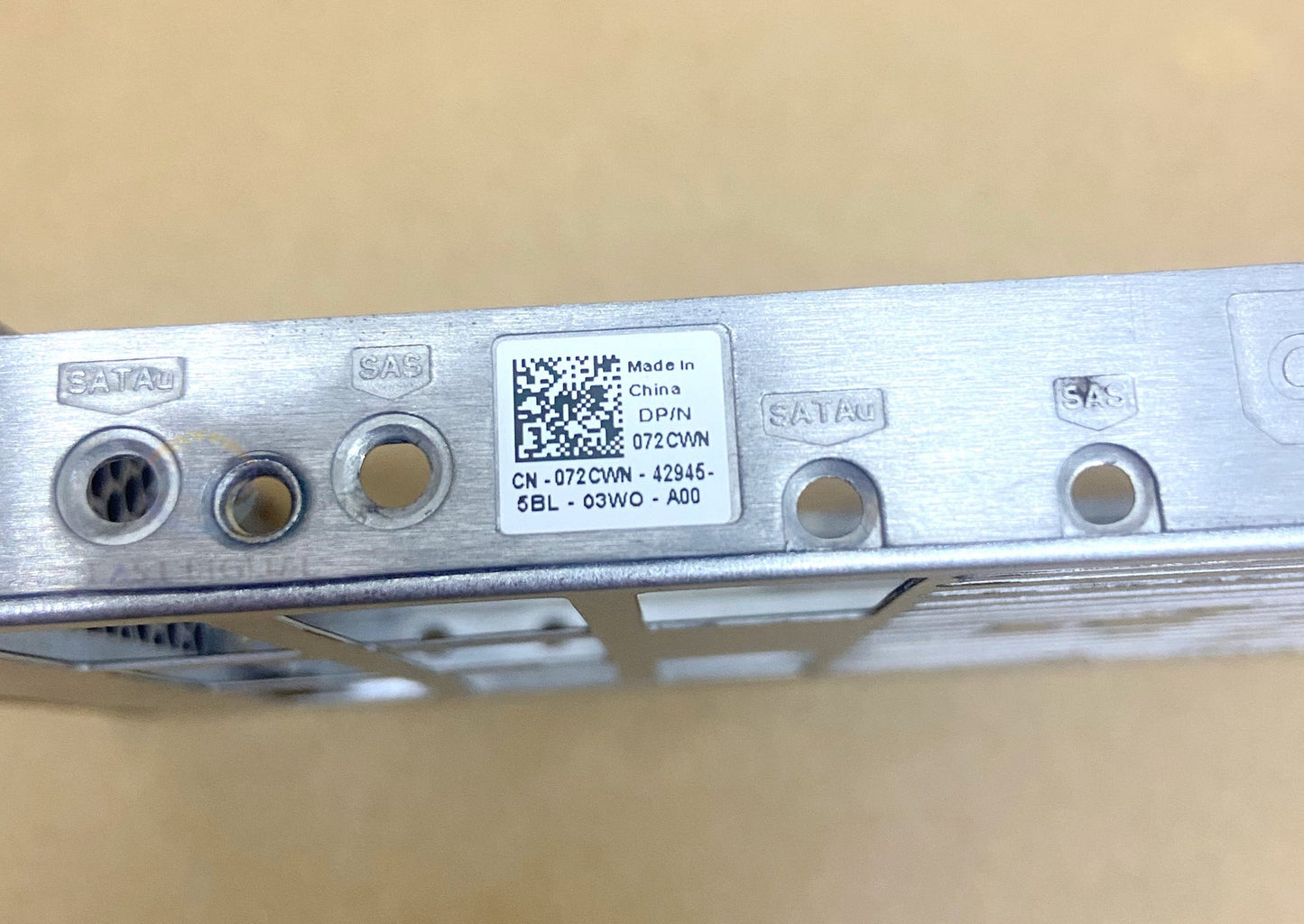Lot 10 072CWN Dell Compellent Storage SC 3.5 SAS SATA Hard Drive Caddy Tray