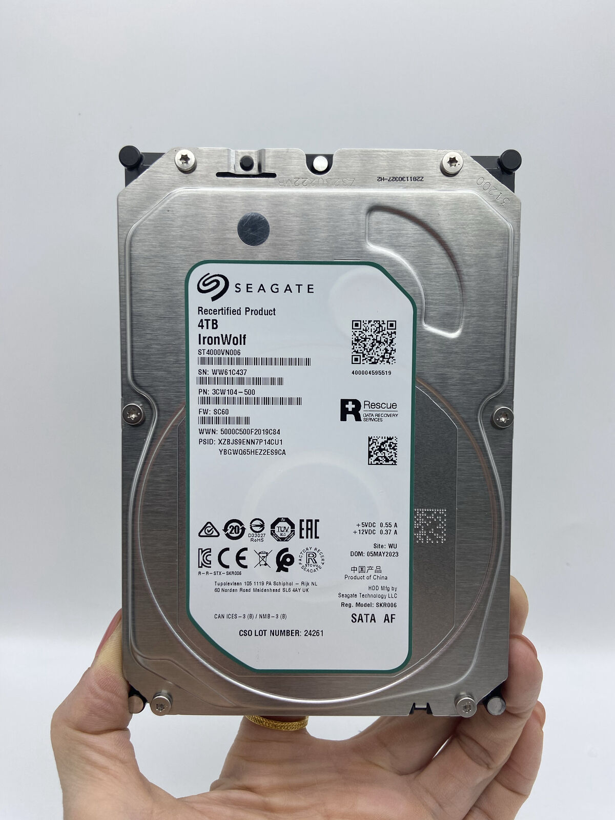 Seagate ST4000VN006 IronWolf 4TB 3.5" Internal SATA 256MB Hard Drive