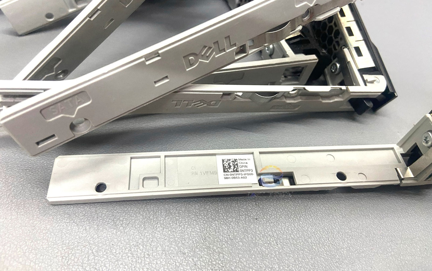 Lot 10 8FKXC Dell G13 SAS SATA SFF HDD Tray Caddy R510 R610 R710 R630 R730 T630