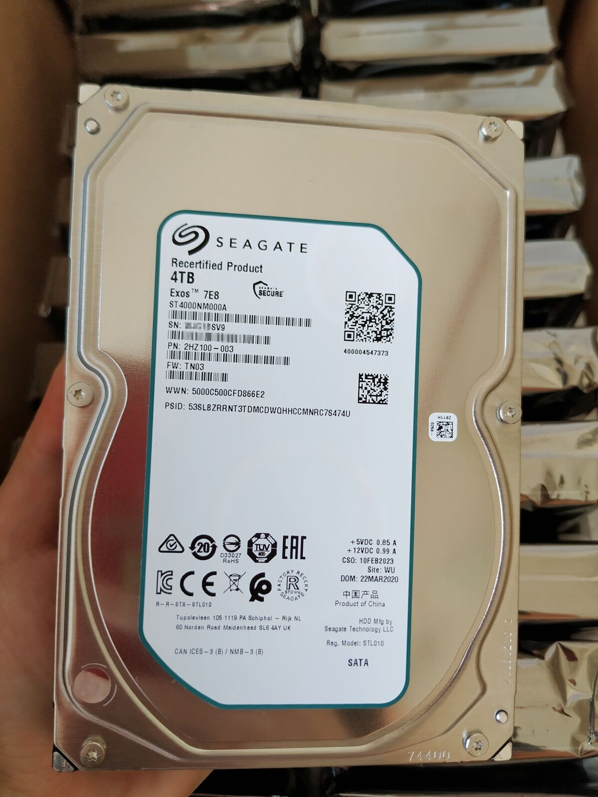 ST4000NM000A Seagate Exos 7E8 4TB SATA 3.5" 7.2K 6Gb/s 256MB 2HZ100 Hard Drive