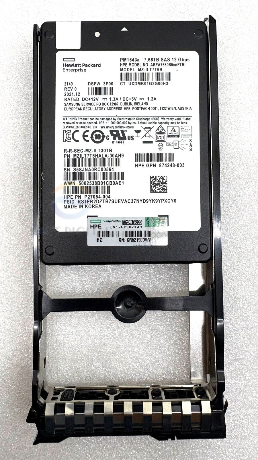 HPE Primera 600 PM1643a 7.68TB 2.5" MZILT7T6HALA-00AH9 SAS 12Gbps SSD P27054-004