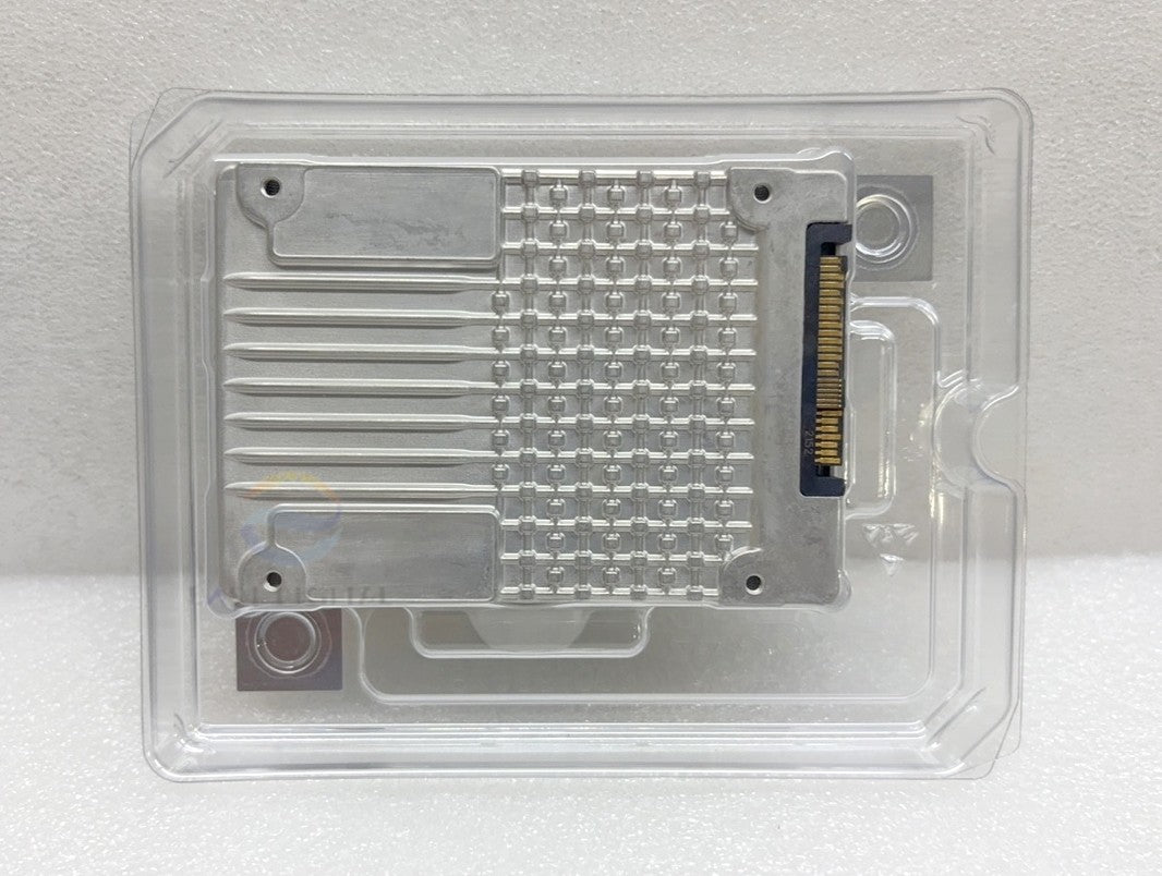 Intel SSDPF2KX038TZ P5510 3.84TB PCIe 4.0 NVMe 2.5'' U.2 SSD New