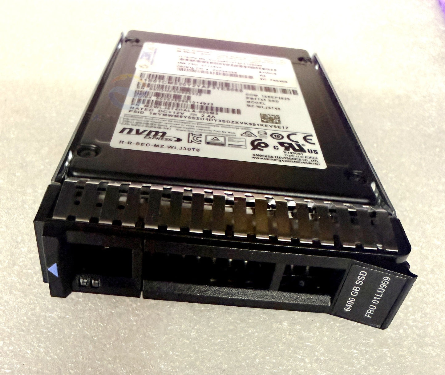 MZ-WLJ6T40 IBM 01LU969 PM1735 6.4TB MZWLJ6T4HALA U.2 NVMe 2.5" Solid State Drive