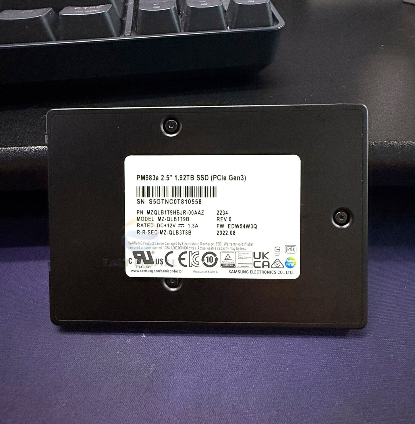 Samsung MZ-QLB1T9B PM983a 1.92TB 2.5" U.2 NVMe PCIe3.0 NVMe Solid State Drive