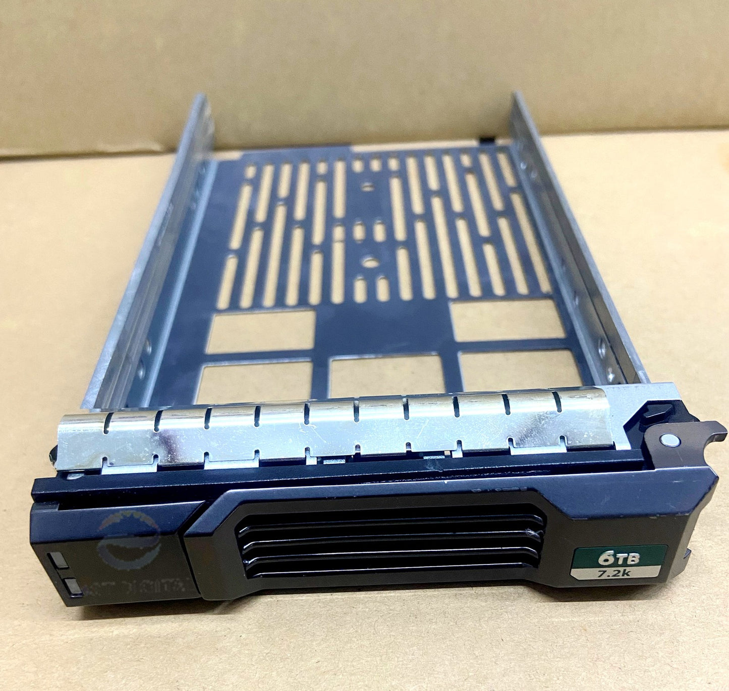 Lot 10 072CWN Dell Compellent Storage SC 3.5 SAS SATA Hard Drive Caddy Tray