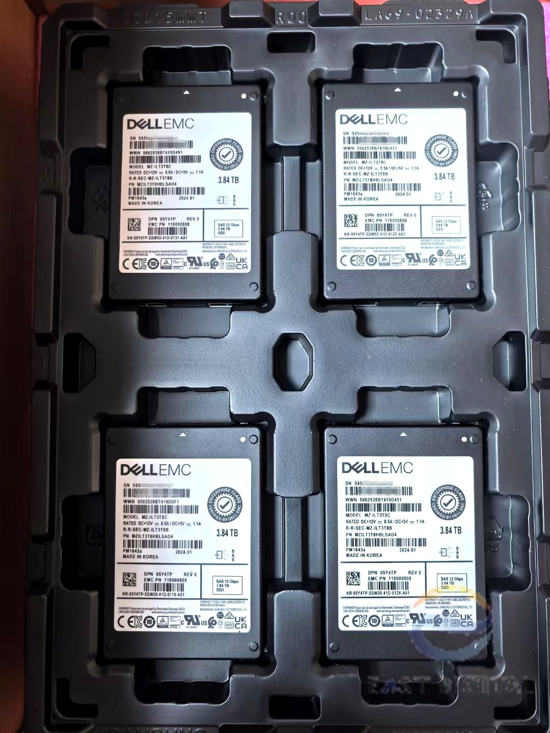 Dell 05Y4TP Samsung MZ-ILT3T8C PM1643a 3.84TB SAS 2.5" 12Gbps Solid State Drive