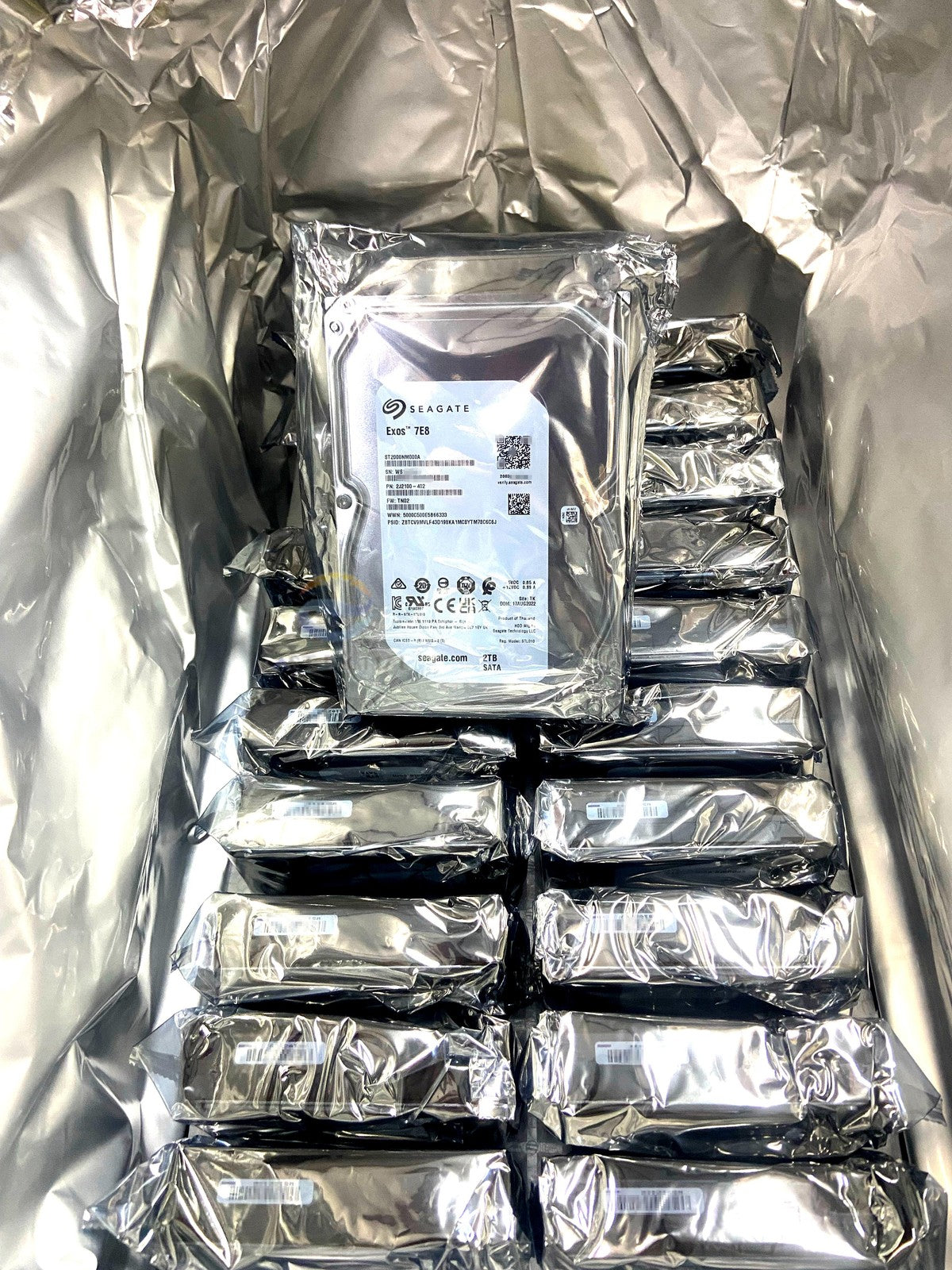 ST2000NM000A Seagate Exos 7E8 2TB 3.5" SATA 1TB 7200RPM 6Gb/s Hard Drive New