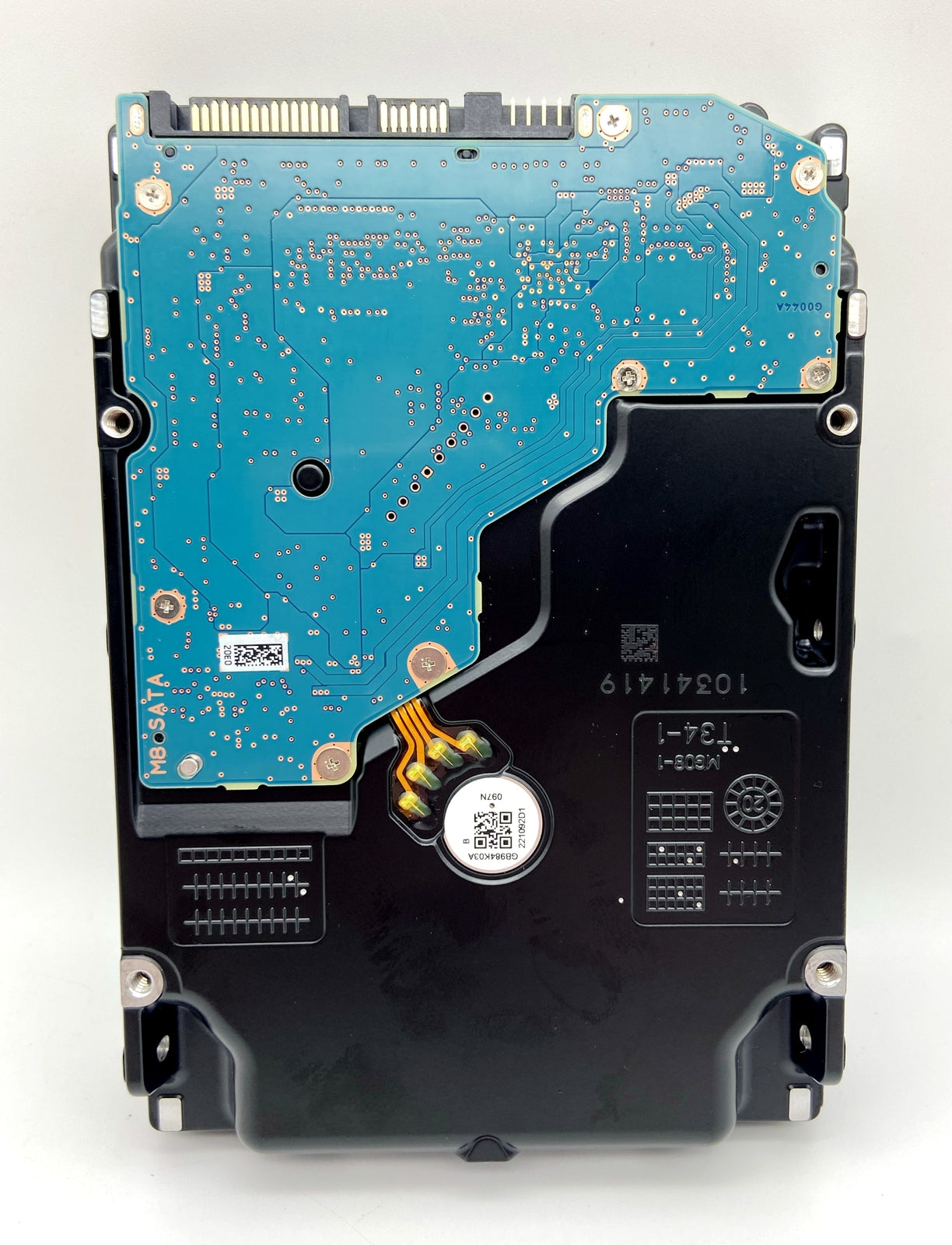 Toshiba MG08ACA16TE 16TB SATA 7200RPM 6Gb/s 3.5" 512MB Internal Hard Drive