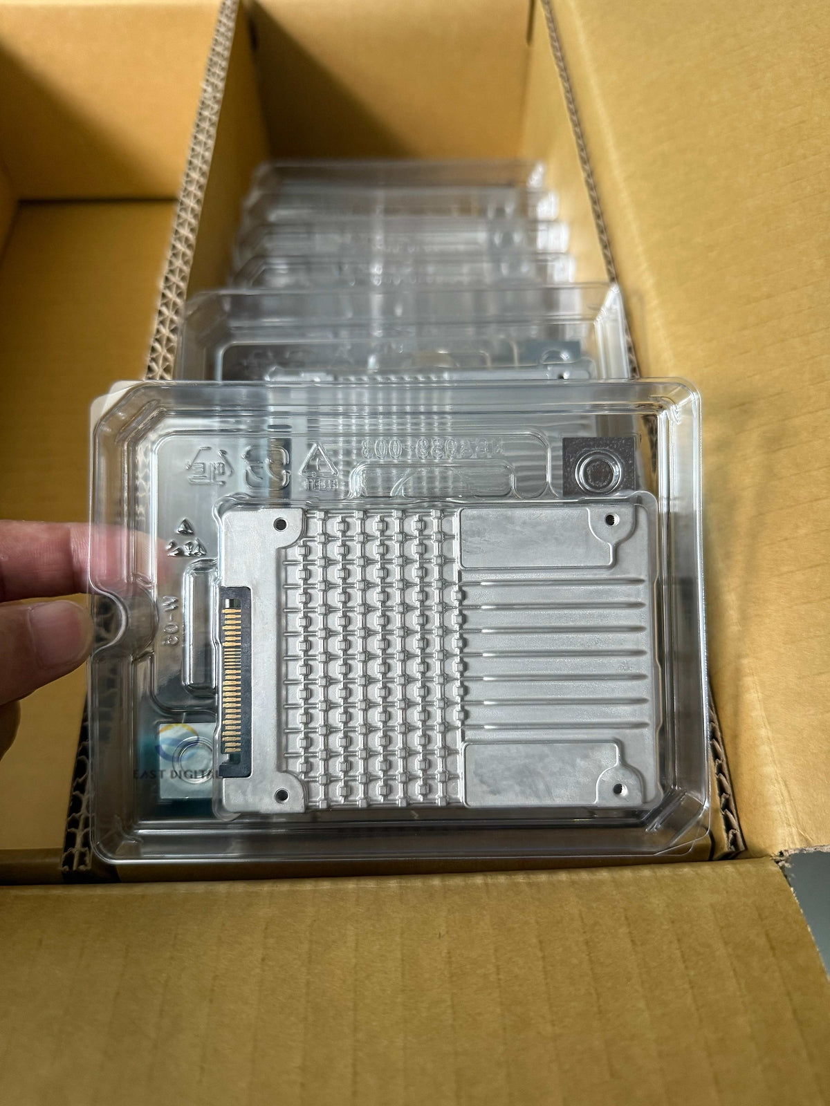 Intel SSDPF2KX960HZ D5-P5530 960GB Series 2.5" U.2 NVME Solid State Drive New