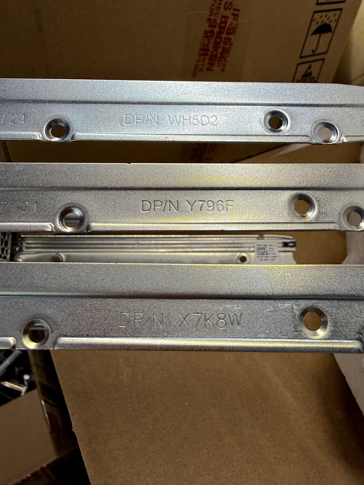 Lot 10 WH5D2 Y796F X7K8W G14 Dell 3.5 SAS SATA HDD Caddy Tray R740 R740xd