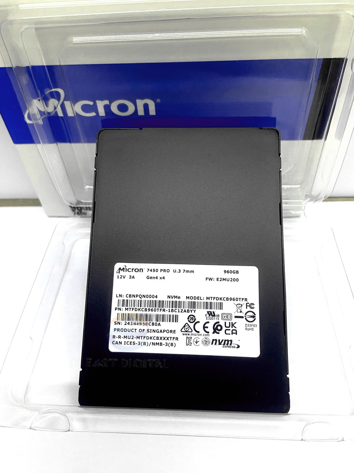 Micron MTFDKCB960TFR 7450 PRO 960GB U.3 NVMe PCIe Gen4 x4 1BC1ZABYY SSD