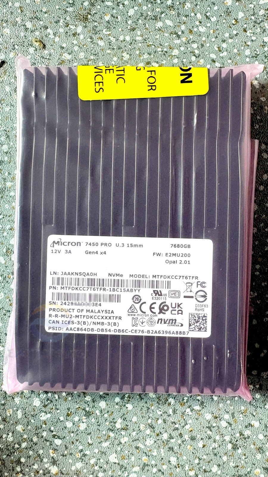 MTFDKCC7T6TFR Micron 1BC15ABYY 7450 PRO 7.68TB U.3 NVMe 2.5" Solid State Drive