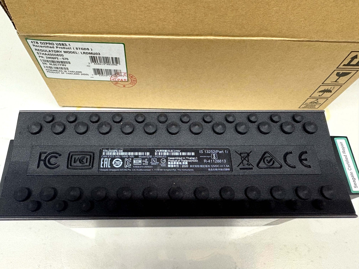 Seagate STHA4000800 D2 Professional 4TB USB3.1 7200 RPM 3.5" External Hard Drive