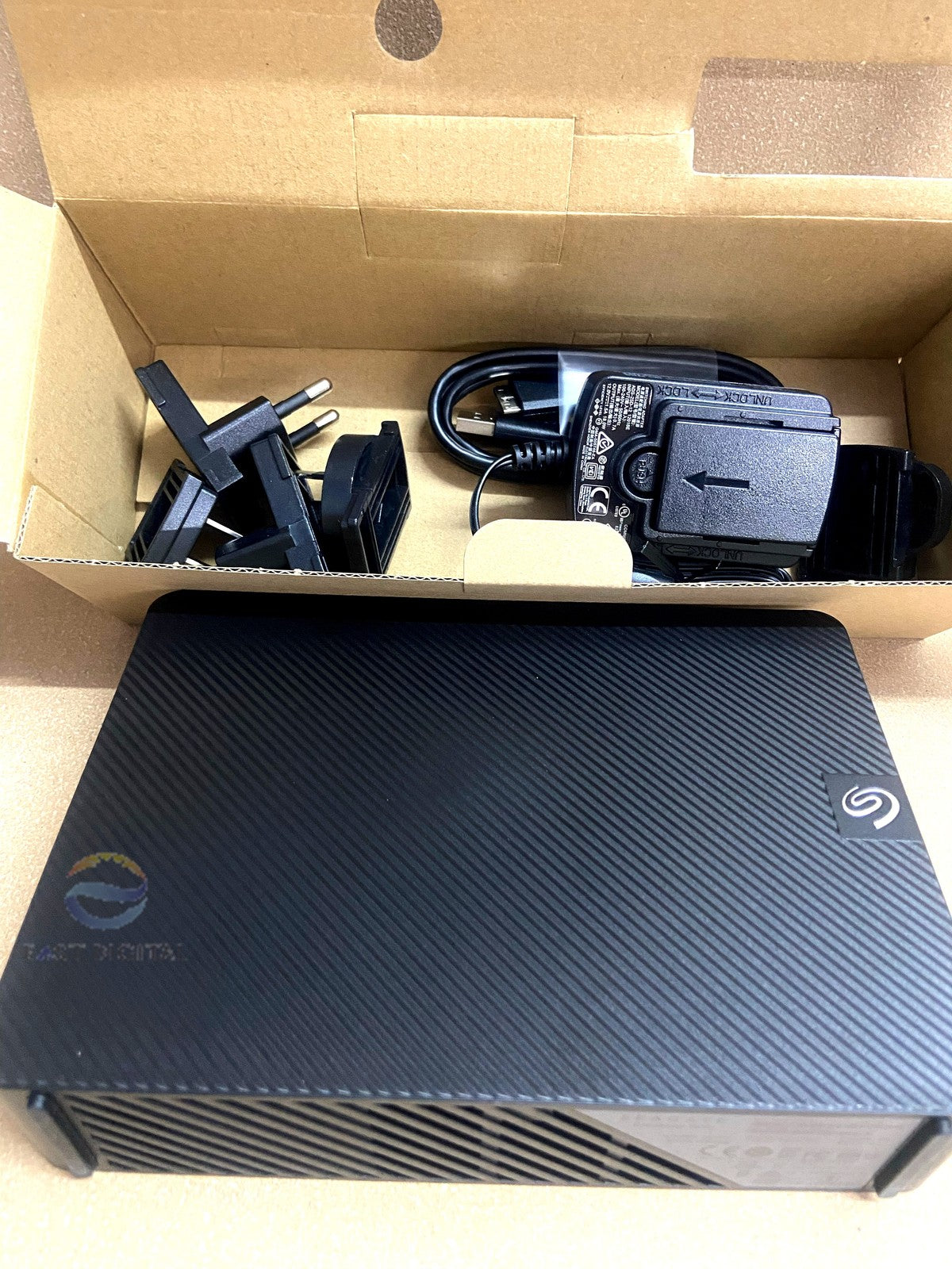 Seagate STKP14000400 14TB Expansion 3.5" USB 3.0 Desktop External Hard Drive