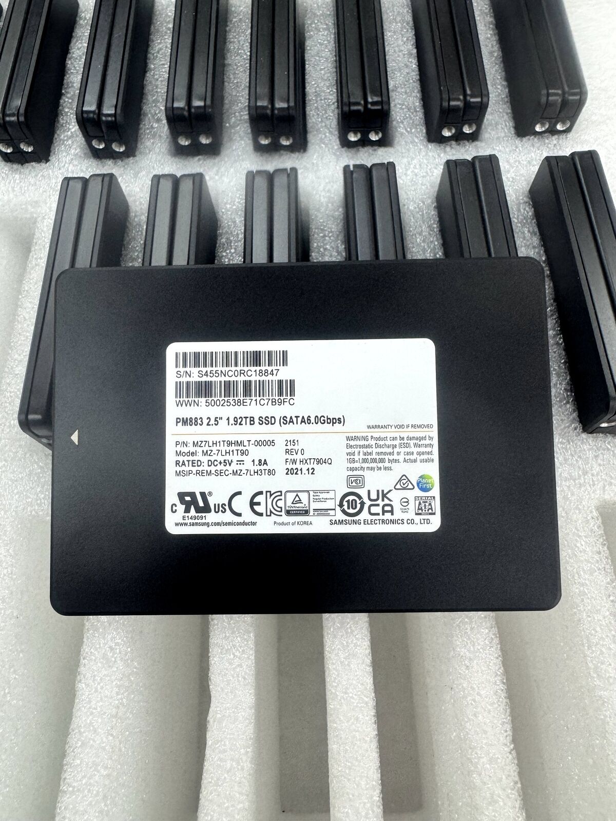 SAMSUNG PM883 2.5'' 1.92TB SSD MZ-7LH1T90 SATA 6.0Gbps MZ7LH1T9HMLT-00005