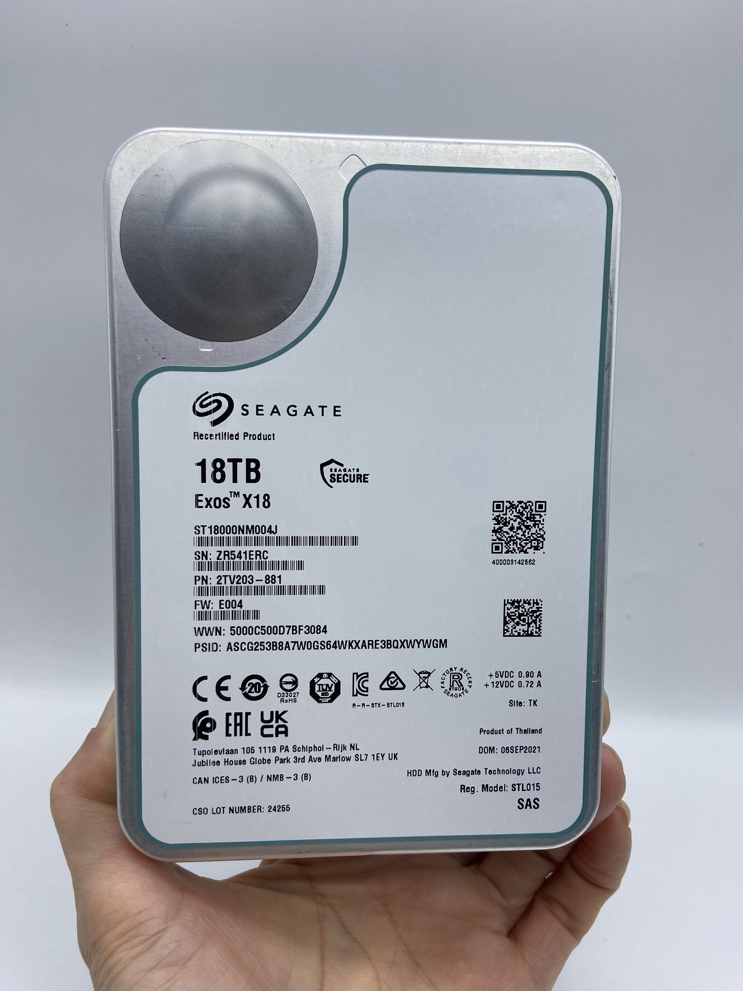 ST18000NM004J Seagate 18TB Exos X18 3.5" SAS 512e 4Kn 12Gb/s 256MB Hard Drive