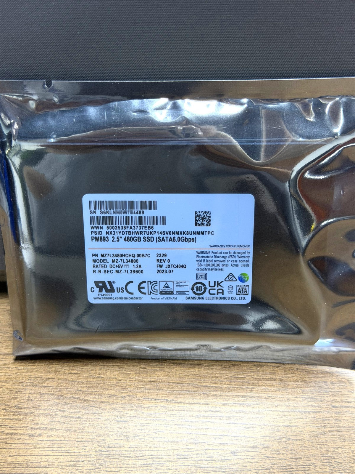 Samsung MZ-7L34800 PM893 480GB 2.5'' SATA 6Gbps MZ7L3480HCHQ-00B7C SSD New