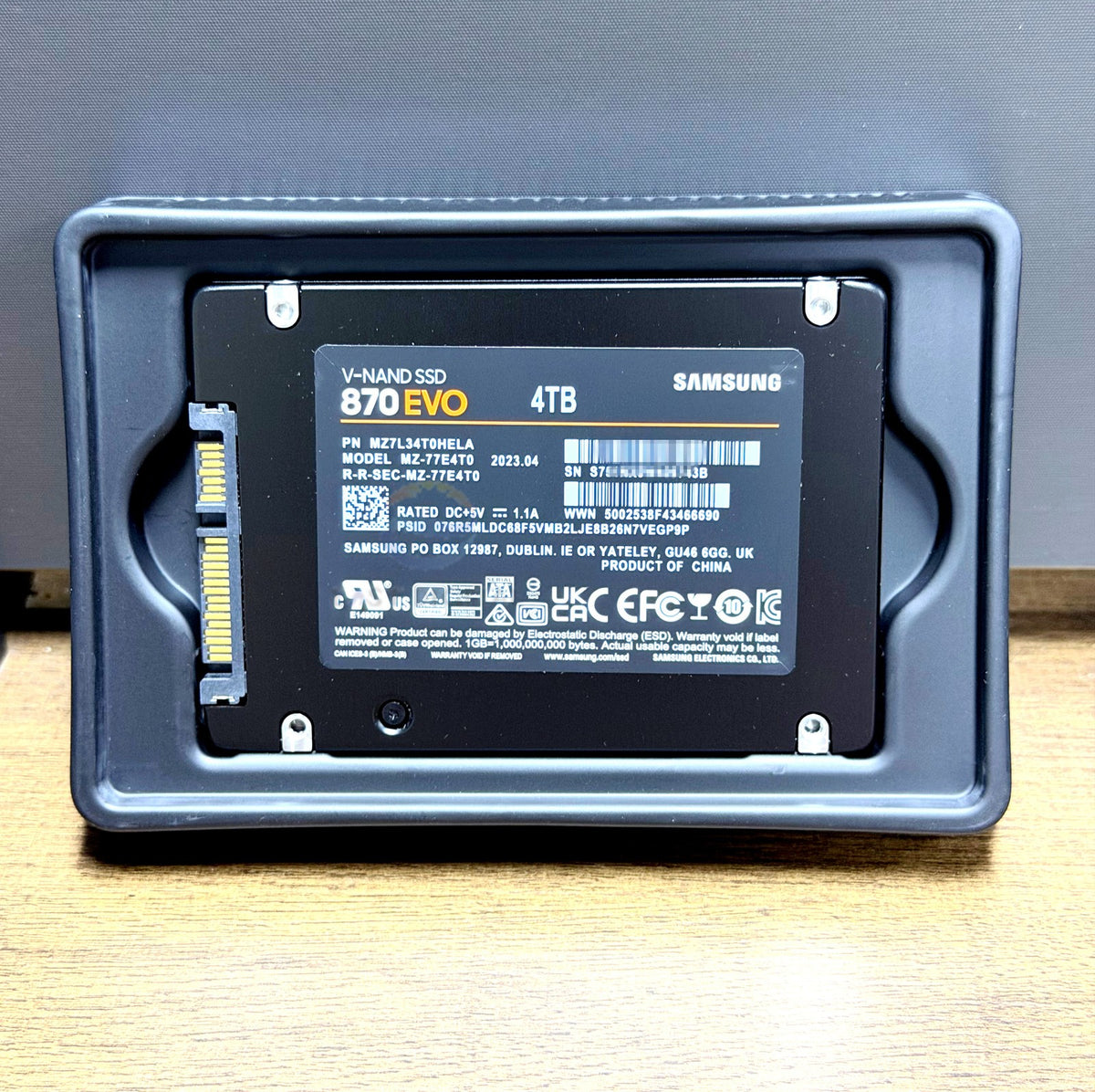 Samsung MZ-77E4T0 870 EVO 4TB 2.5' SATA 6Gbps MZ7L34T0HELA Solid State Drive New