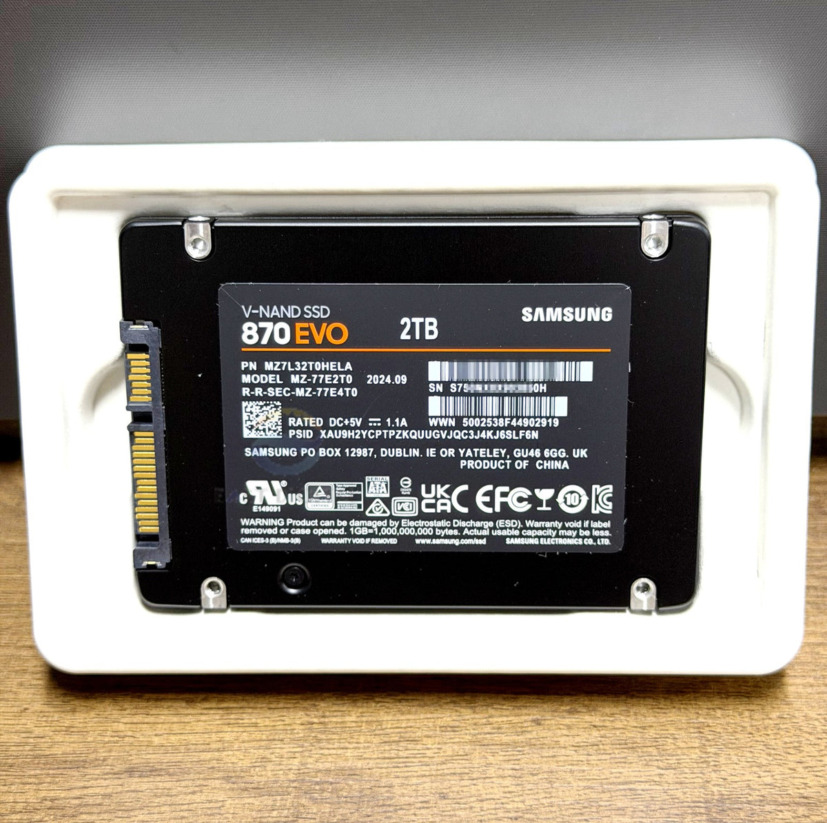Samsung MZ-77E2T0 870 EVO 2TB 2.5' SATA 6Gbps MZ7L32T0HELA Solid State Drive New