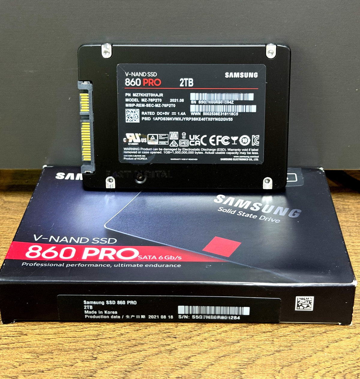 MZ-76P2T0 Samsung 860 PRO 2TB 2.5'' SATA 6Gbs MZ7KH2T0HAJR Solid State Drive New