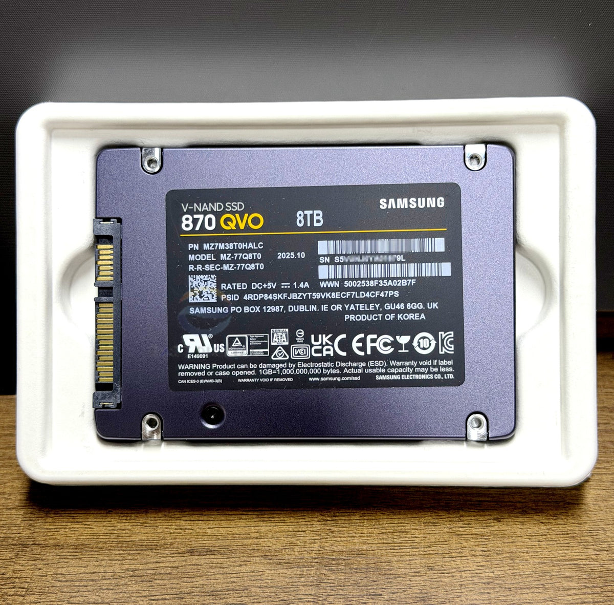 Samsung MZ-77Q8T0 870 QVO 8TB 2.5' SATA 6Gbps MZ7M38T0HALC Solid State Drive New