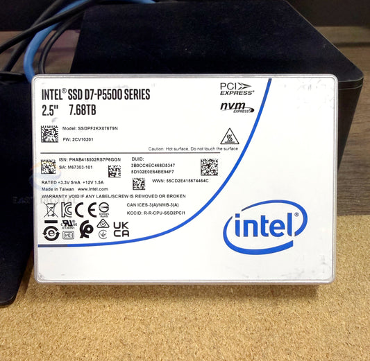 Intel Dell SSDPF2KX076T9N D7-P5500 7.68TB 2.5" U.2 PCIe Gen4 x4 NVMe SSD
