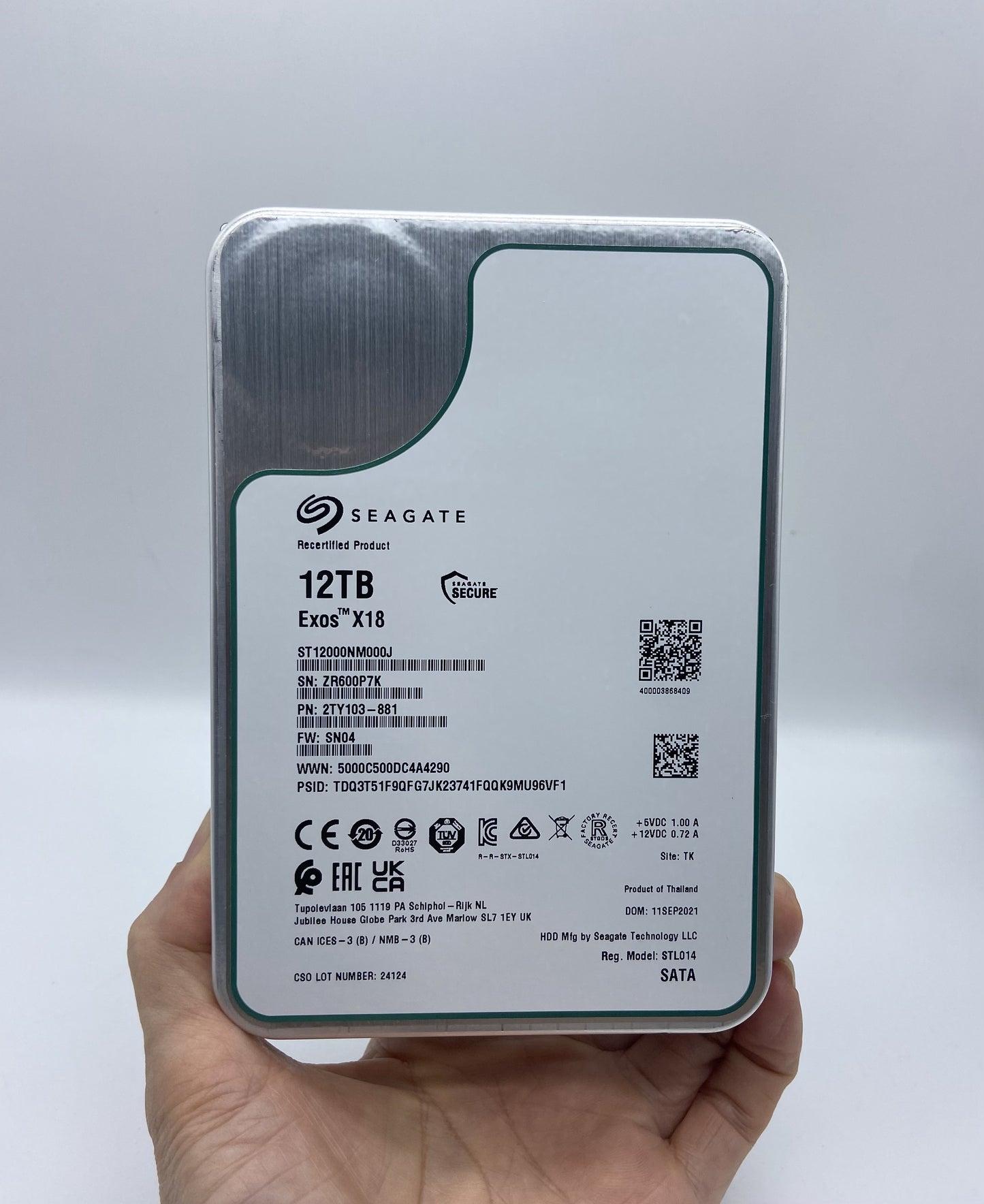 Seagate Exos X18 ST12000NM000J 12TB 3.5 256M Enterprise SATA Hard Drive